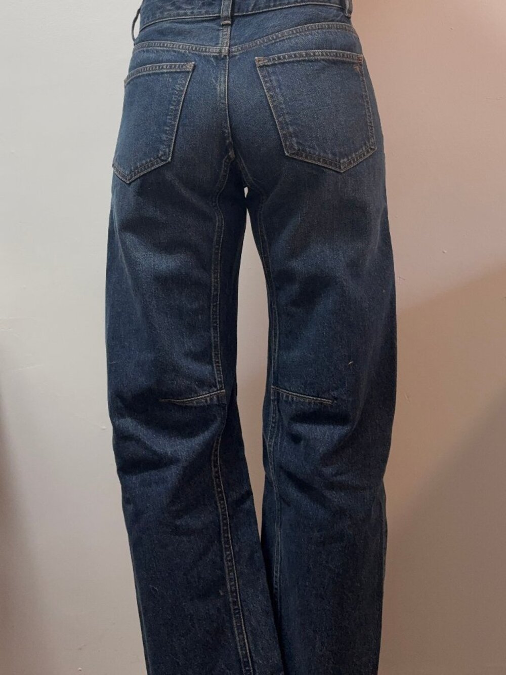 Madewell barrel leg jean - Picture 2 of 4